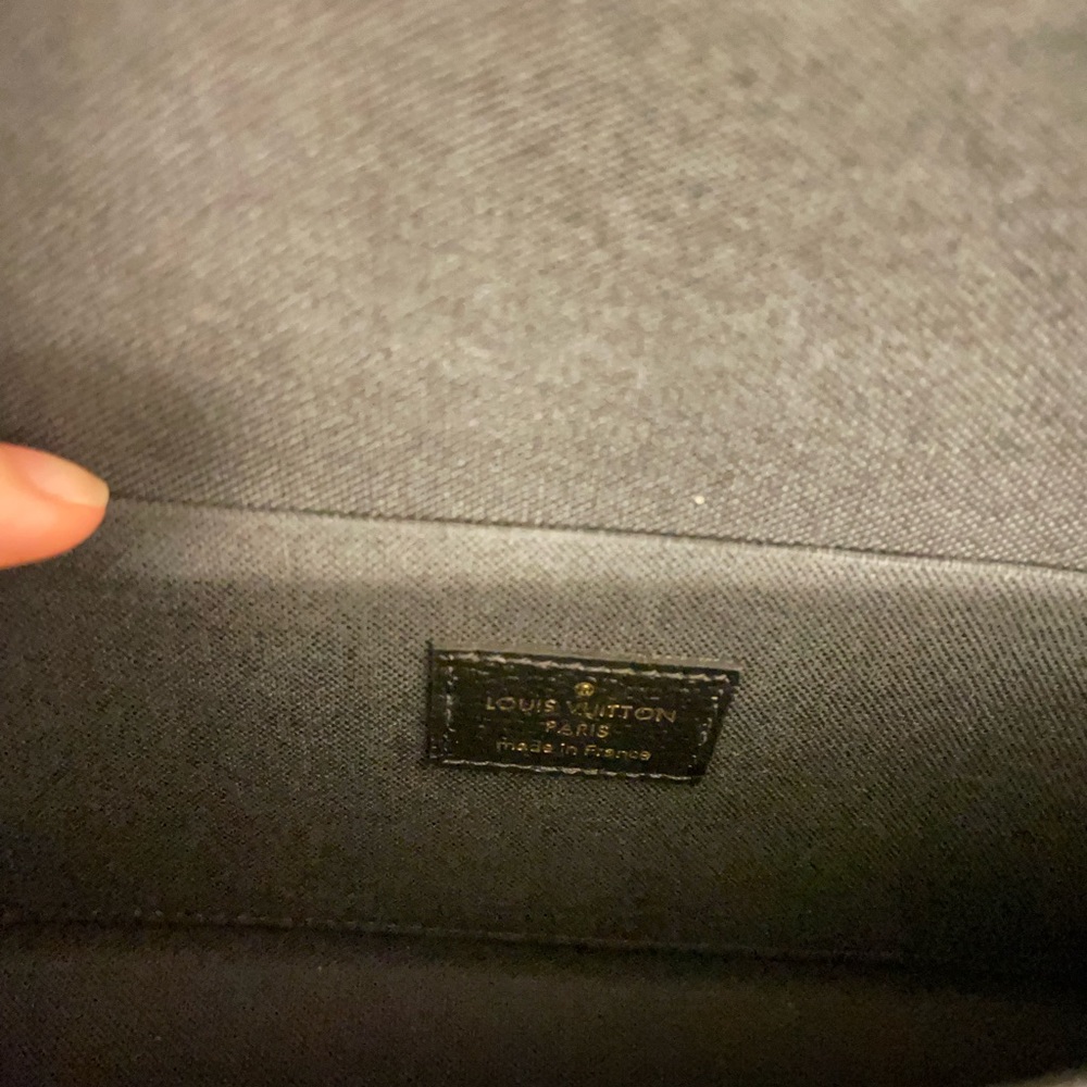 NEW Authentic Louis Vuitton FÉLICIE POCHETTE - Picture 3 of 4